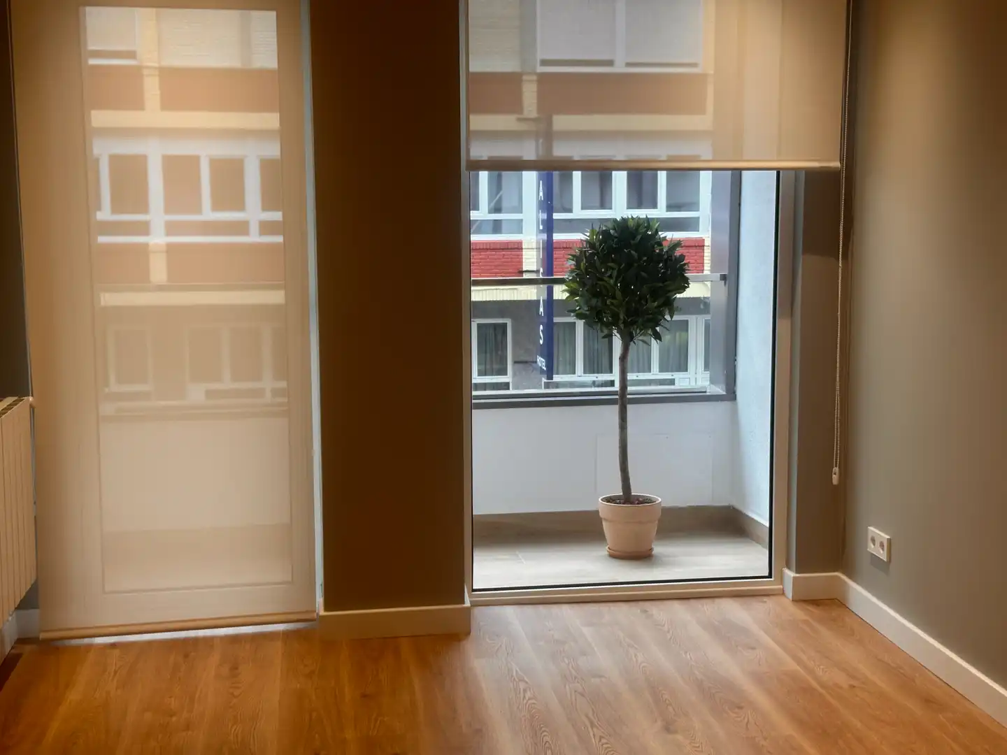 Piso con terraza en venta en Calle Nicolás Salmerón 7, imagen 16