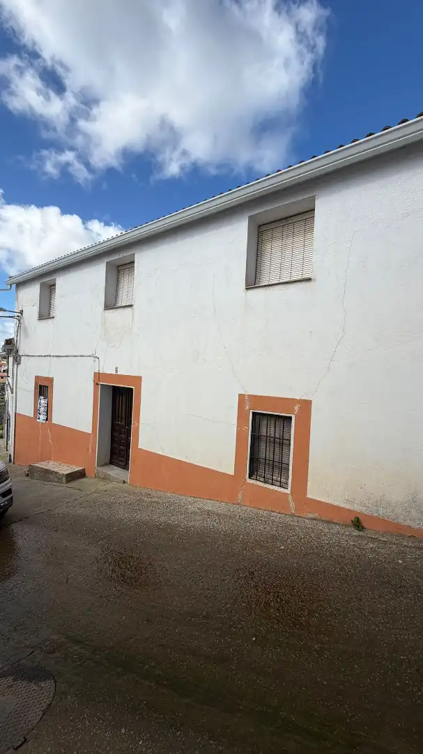 Vista exterior de Finca rústica en venda en Benquerencia de la Serena amb Moblat