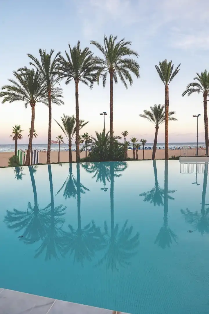 Mini appartamento con terrazza in vendita a Playa de Poniente