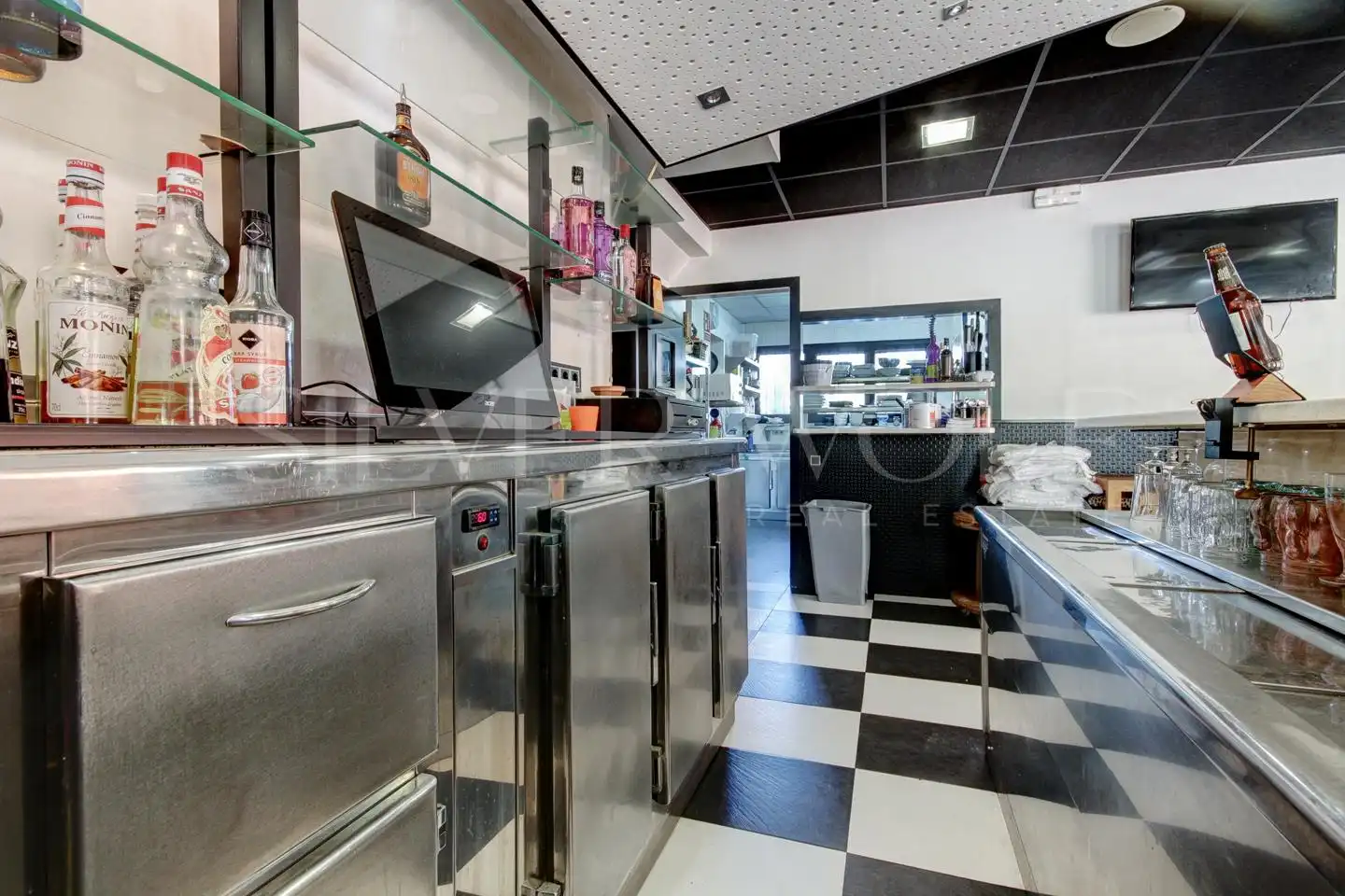 Locale commerciale in cessione a Major, imagen 24