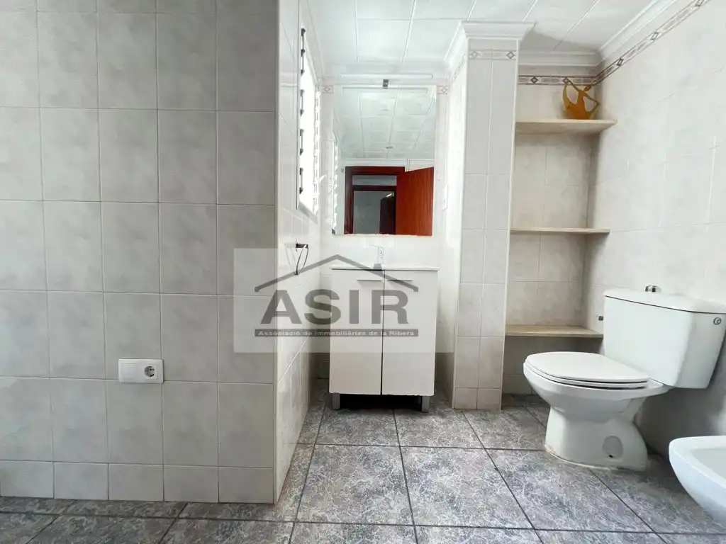Flat for rent in Calle Doctor Ferran, Albuixarres