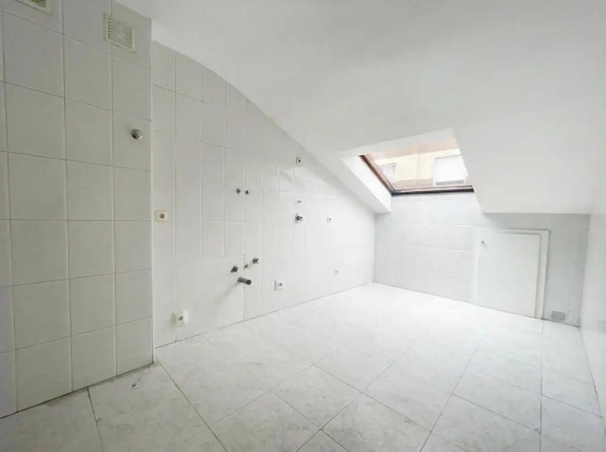 Bathroom of Flat for sale in Langreo  with Storage room