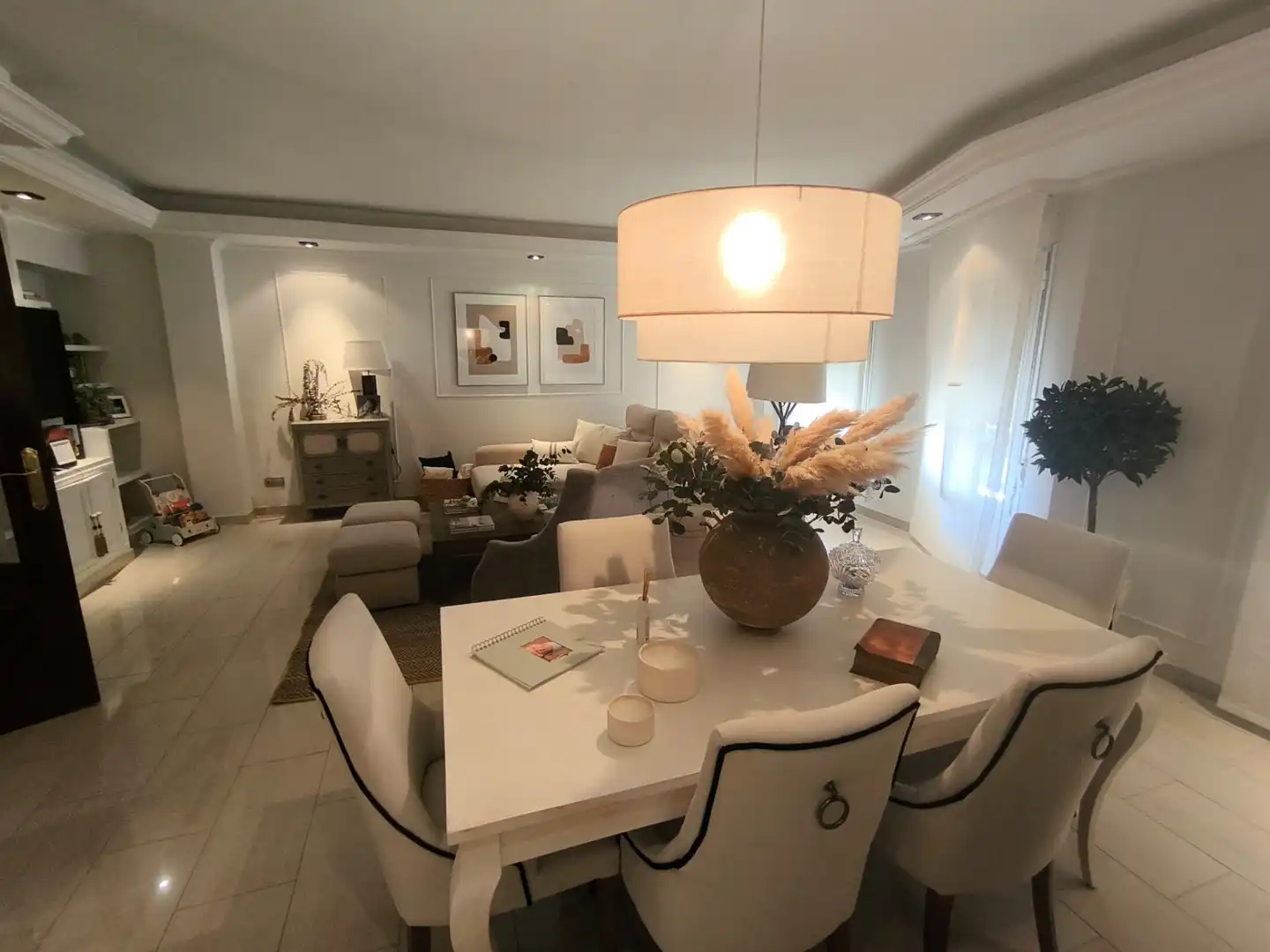 Esszimmer von Maisonette zum Verkauf in Mengíbar