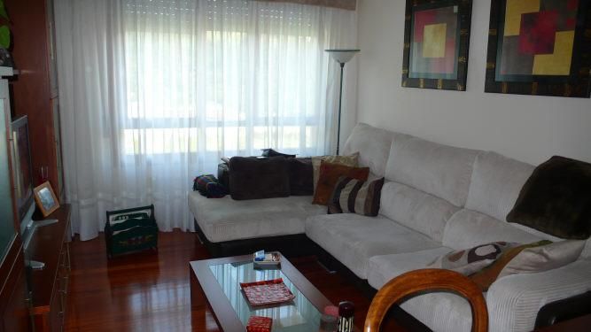 Living room of Flat for sale in Etxebarri  with Heating, Terrace and Storage room