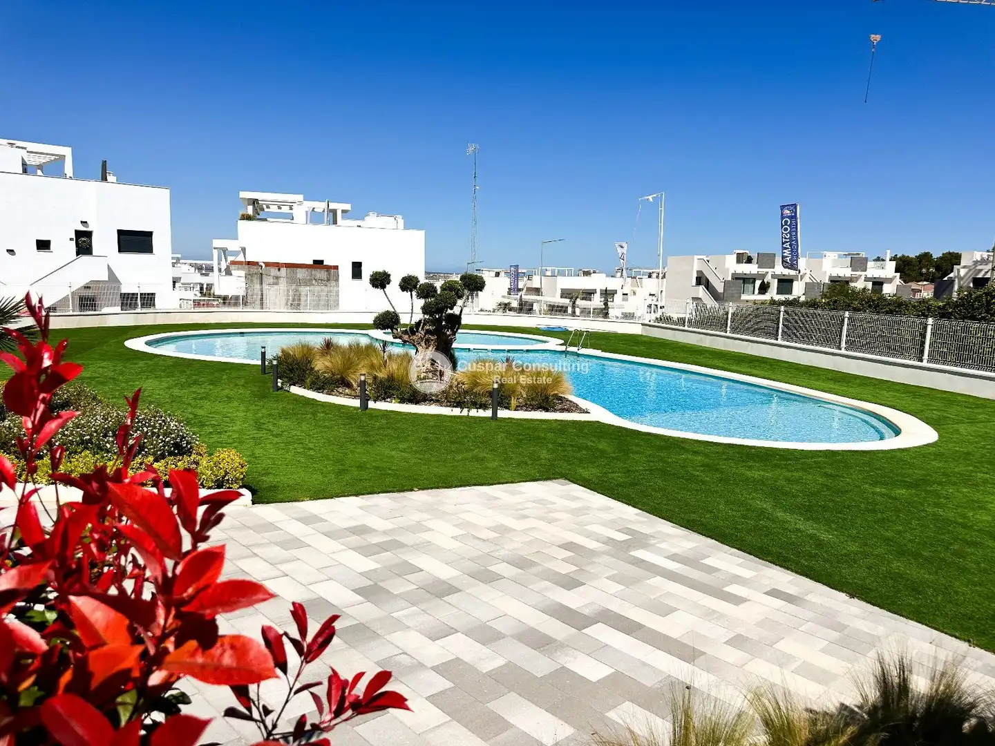 Piscina de Ático en venta en Orihuela con Aire acondicionado, Calefacción y Terraza