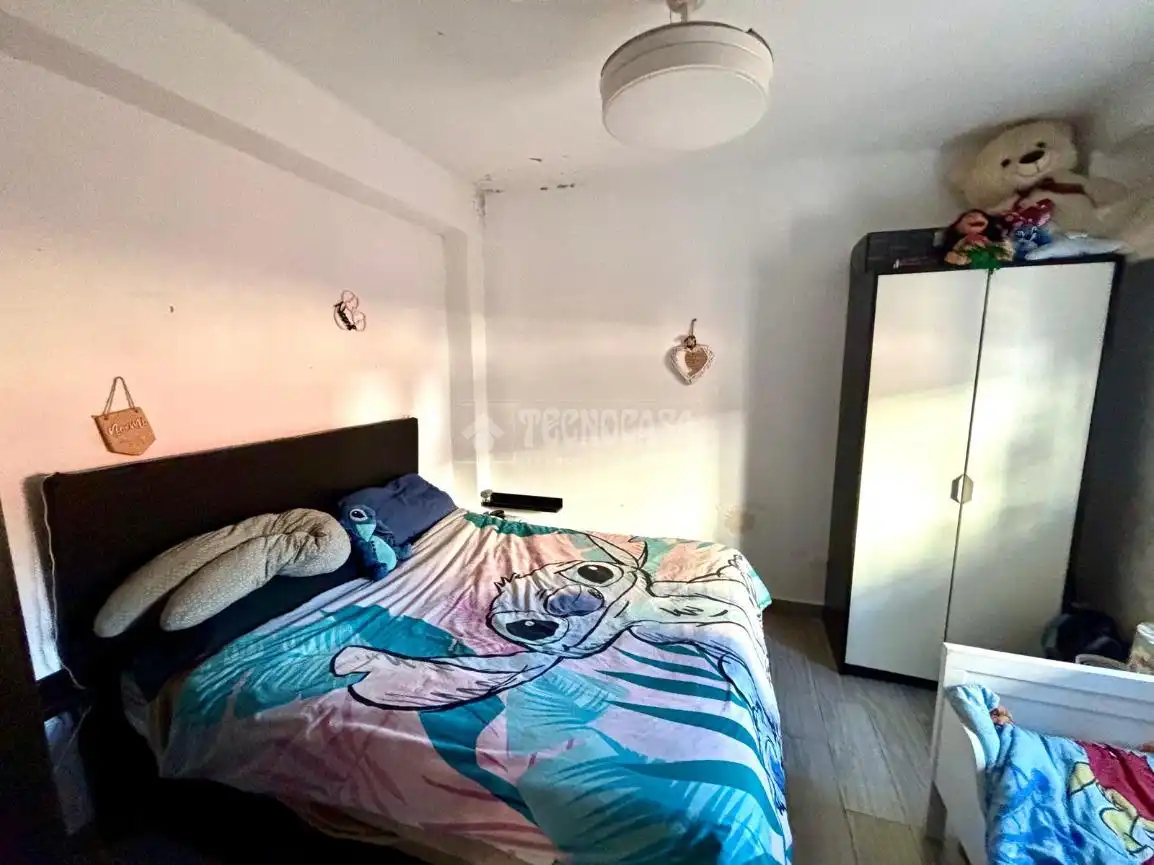 Dormitori de Casa adosada en venda en Málaga amb Terrassa i Traster