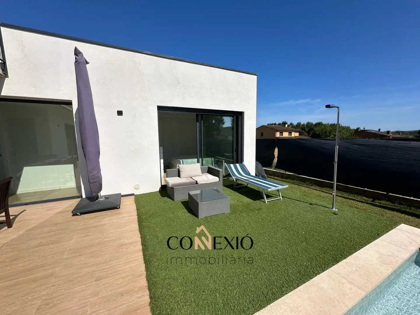 Terraza de Casa o chalet en venta en Medinyà con Aire acondicionado, Calefacción y Jardín privado