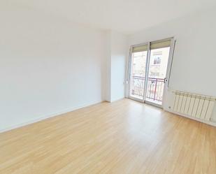 Bedroom of Flat for sale in Sabadell  with Heating, Terrace and Oven