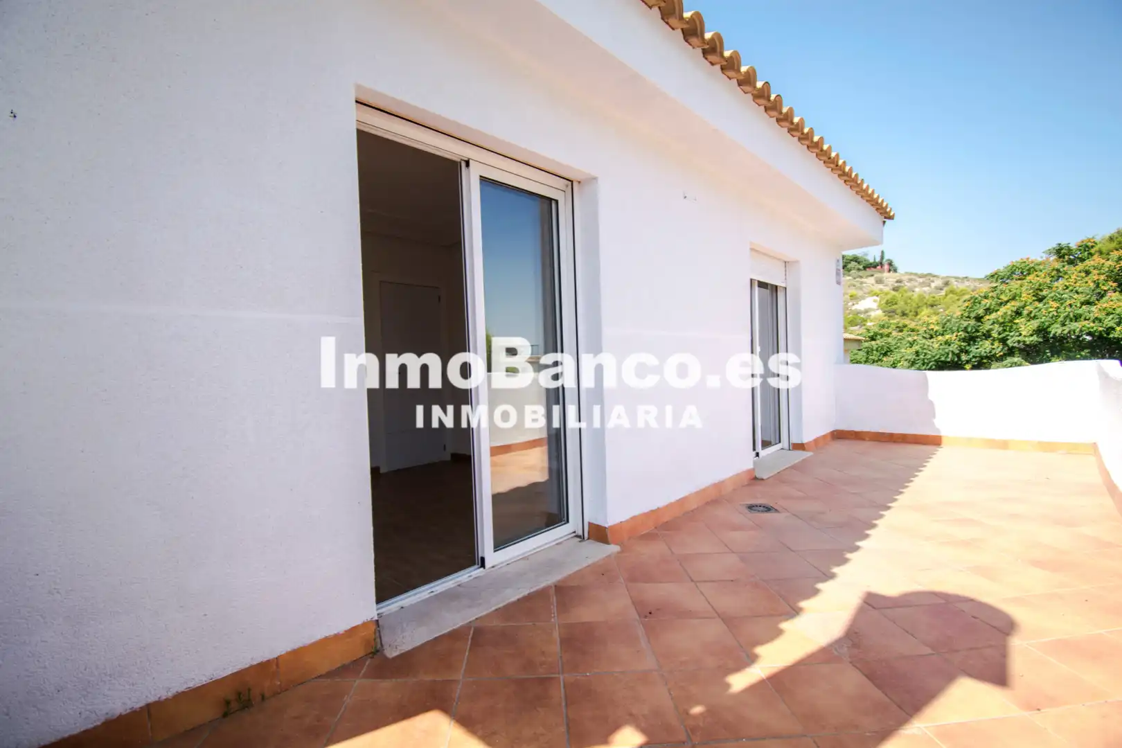 Casa o chalet en venta en Chiva con Jardín privado, Terraza y Trastero