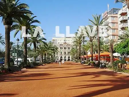 Vista exterior de Casa o xalet en venda en Lloret de Mar amb Terrassa i Traster