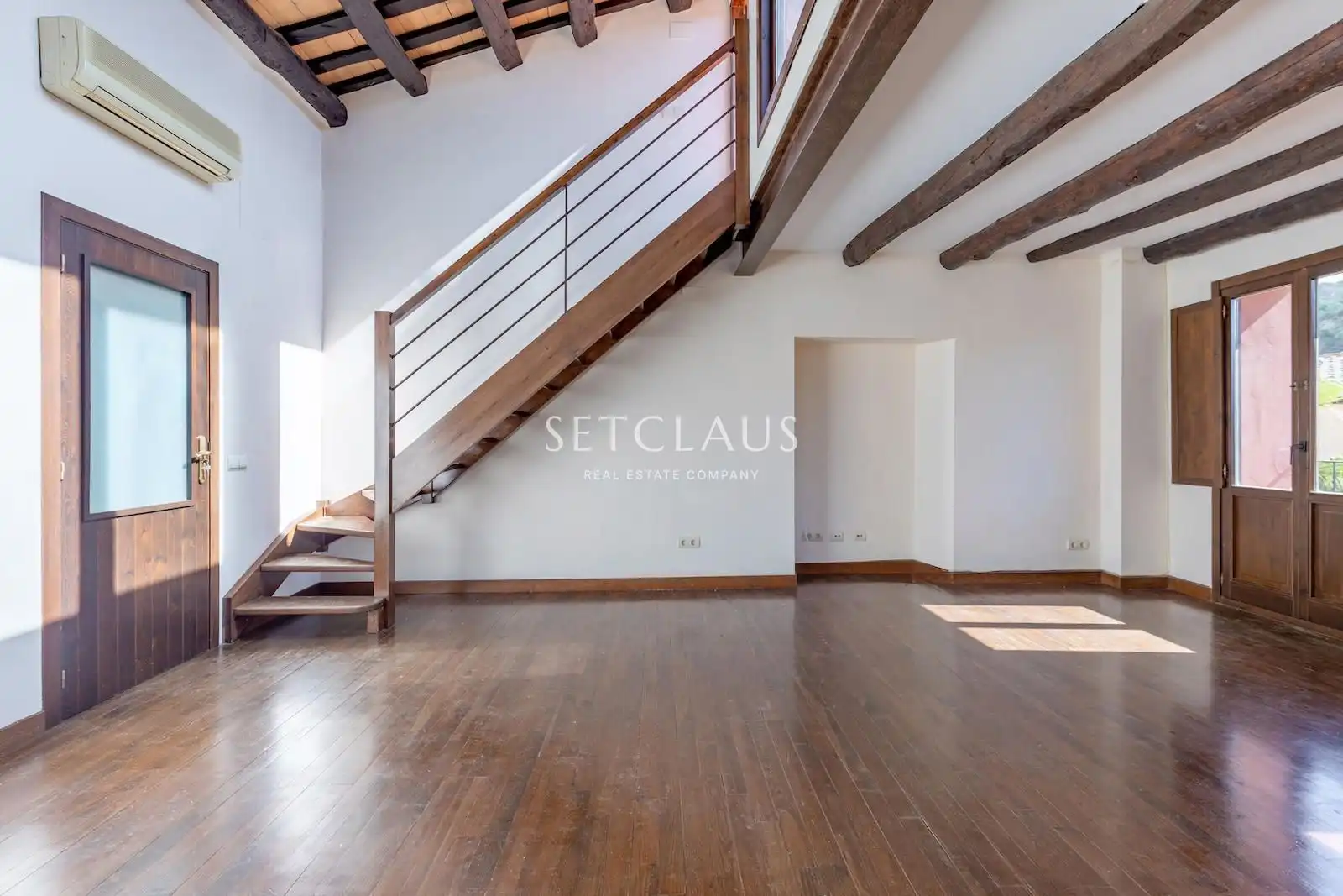 Sala d'estar de Casa o xalet en venda en Sant Pere de Ribes amb Aire condicionat, Calefacció i Terrassa