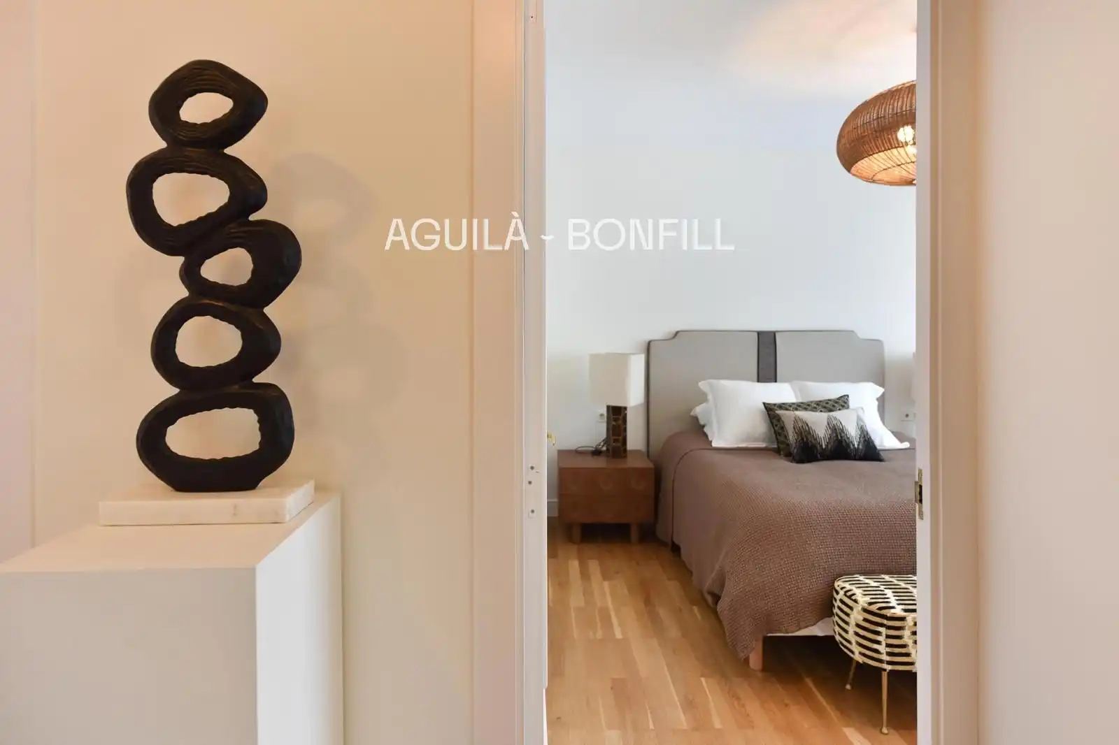 Bedroom of Flat for sale in Barcelona  with Air Conditioner, Heating and Parquet flooring