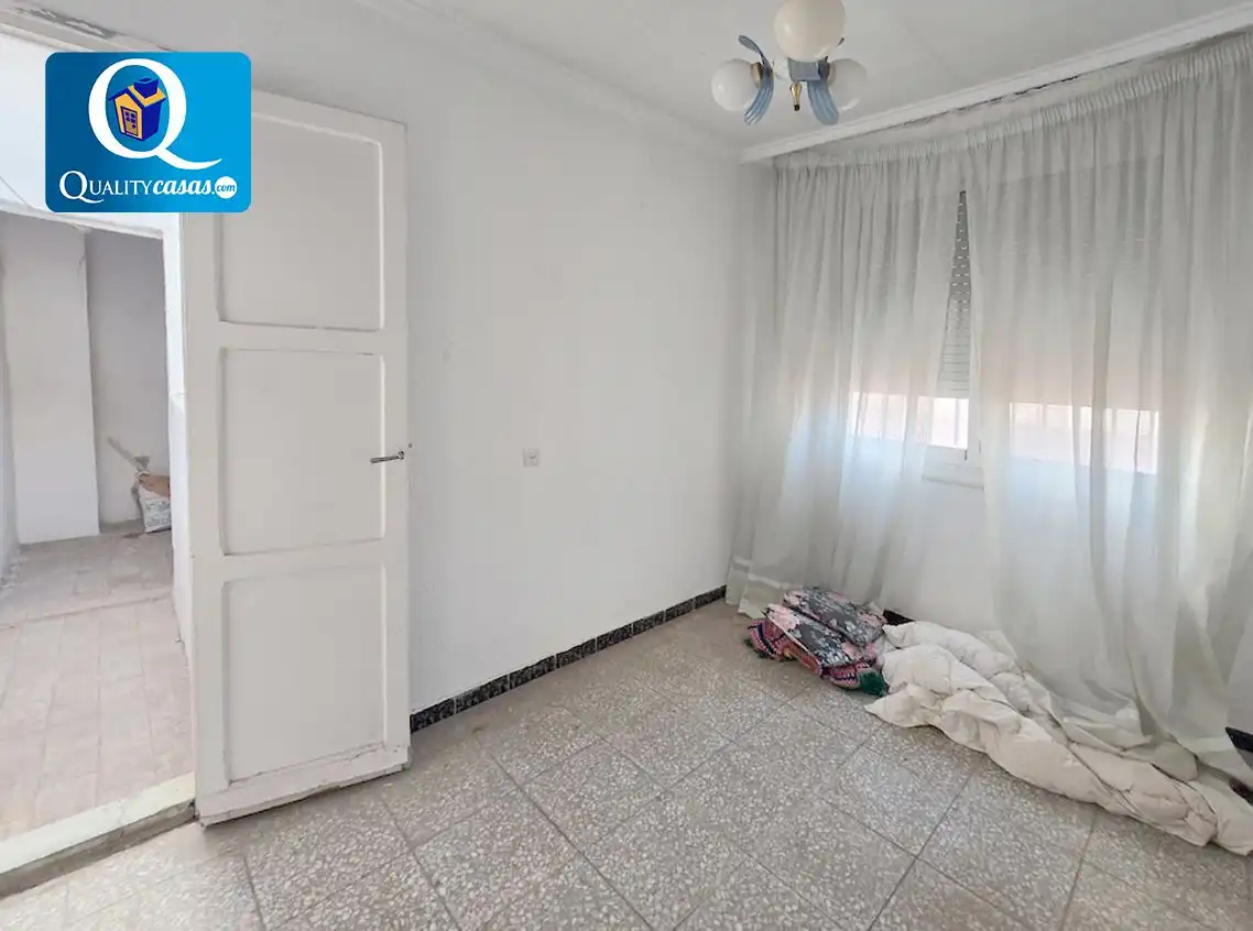 Schlafzimmer von Maisonette zum Verkauf in Aspe mit Terrasse