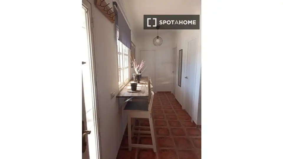 Apartments for share in Pizarra  with Air Conditioner, Terrace and Furnished