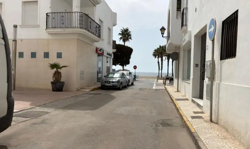 Vista exterior de Estudi en venda en Carboneras amb Aire condicionat, Moblat i Rentadora