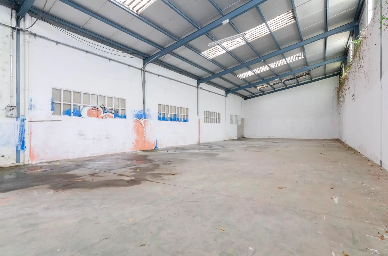 Nave industrial en venta en Piloña