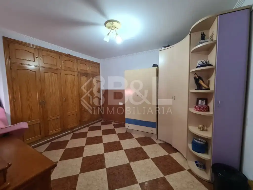 Houses for sale in Nuevo Parque - Los Rosales - Tráfico Pesado