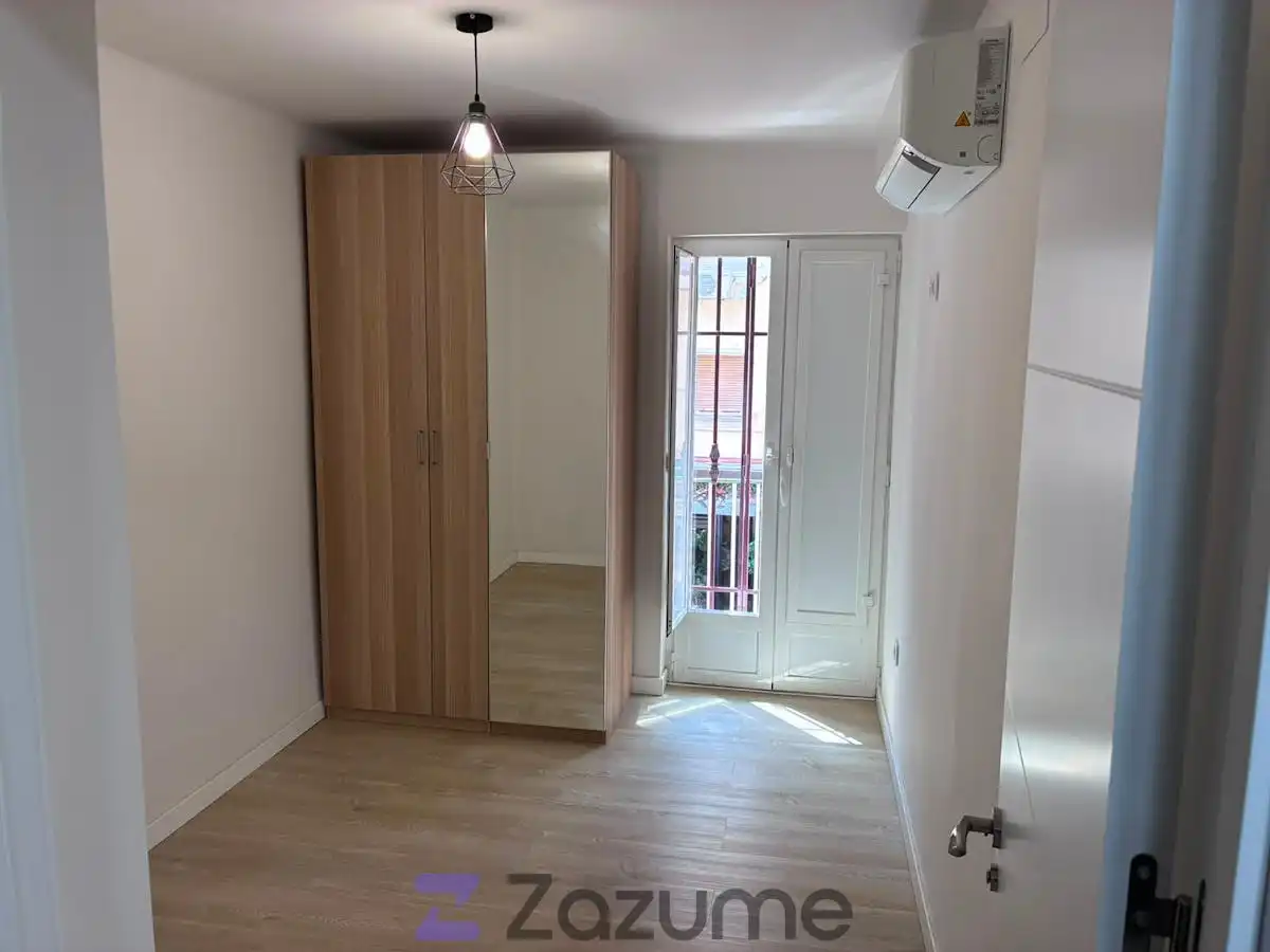 Habitación de Piso de alquiler en Madrid con Aire acondicionado, Calefacción y Horno