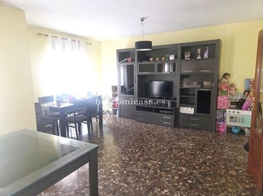 Wohnung mit Balkon zum Verkauf in Calle Murcia