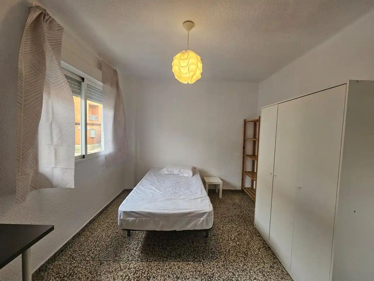 Habitación en Calle Aristoteles, Cerrillo de Maracena - Periodistas
