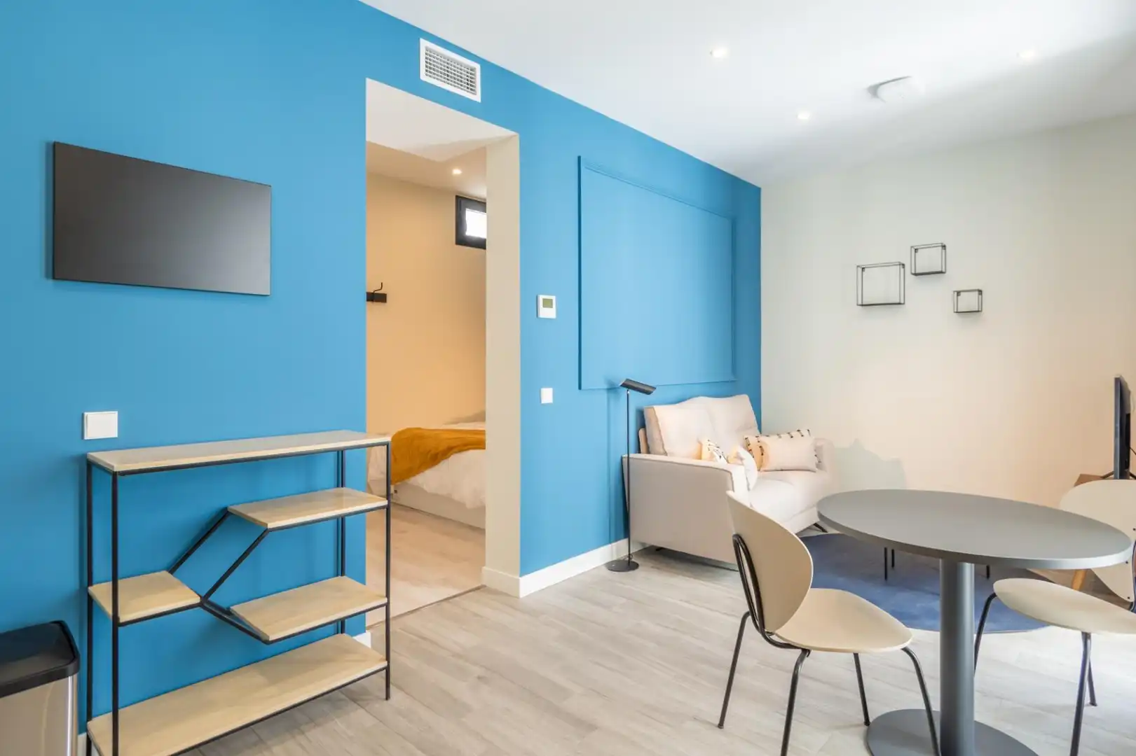 Schlafzimmer von Wohnung zur Miete in Madrid mit Klimaanlage und Möbliert