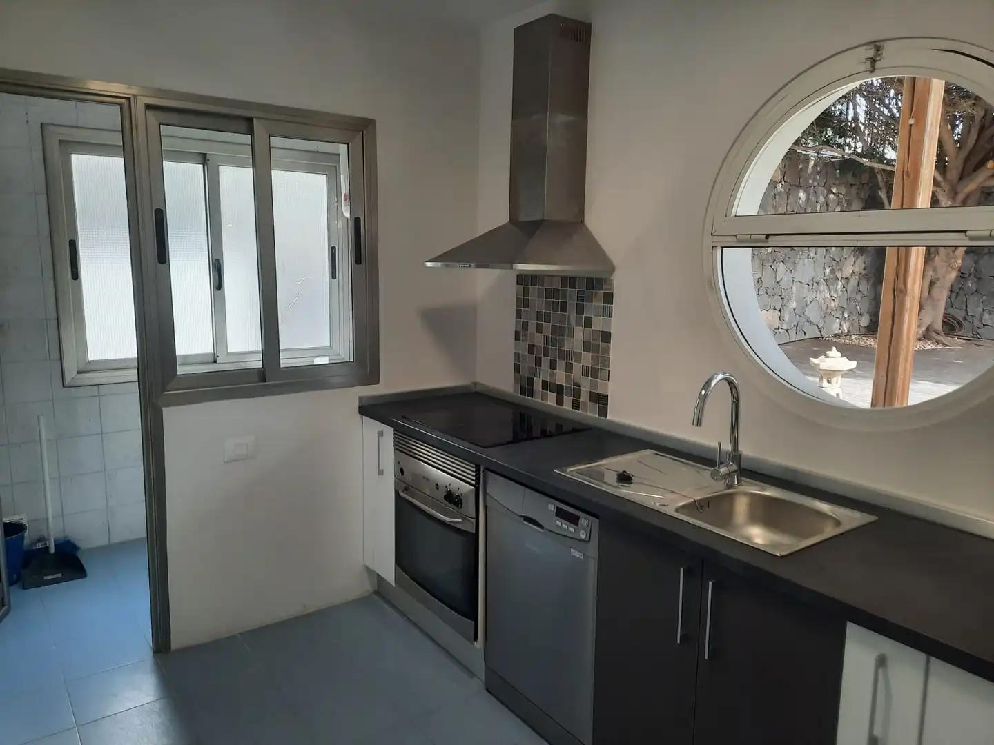 Piso en venta en Calle Juan Sebastian Elcano, 49, Radazul