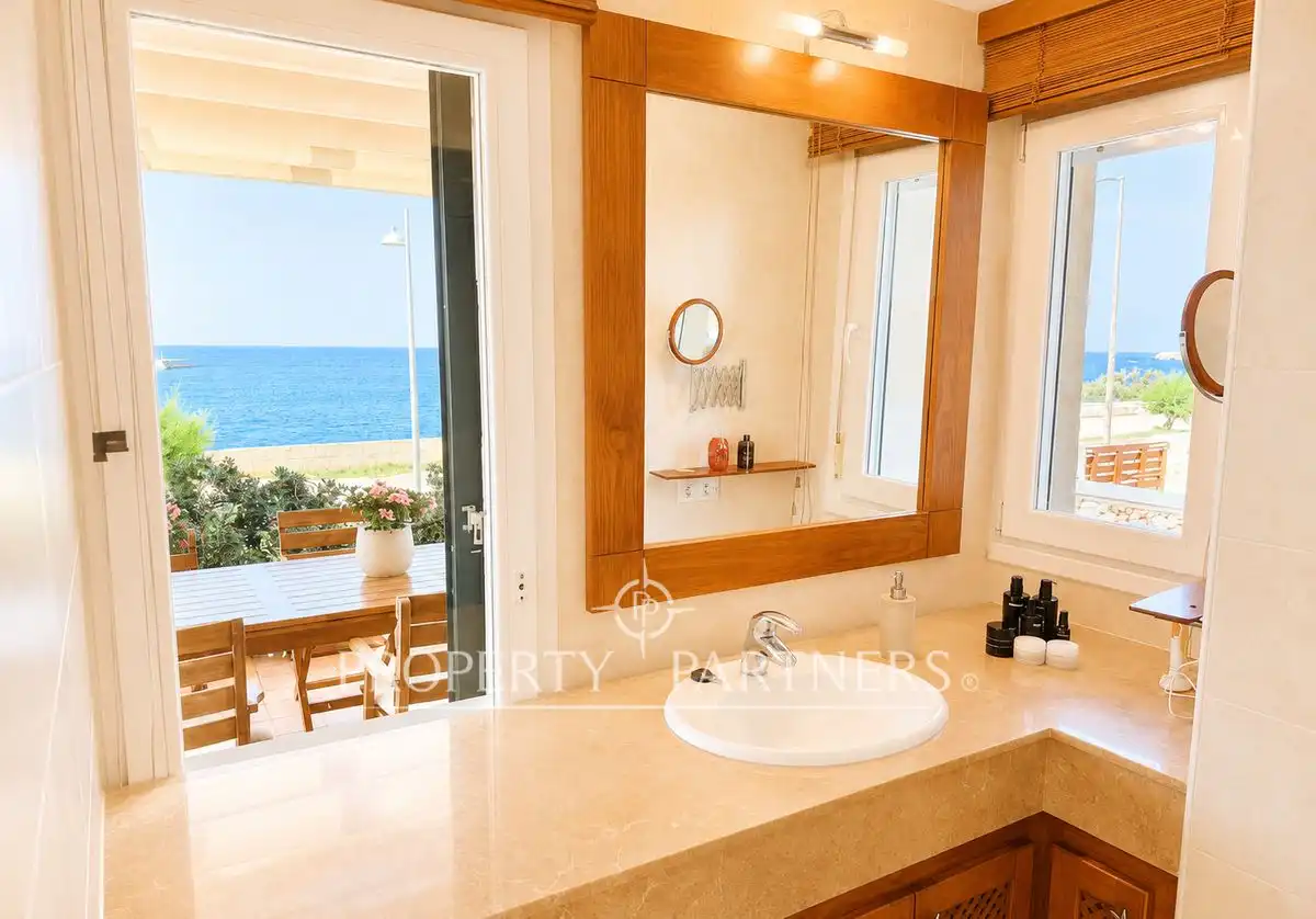 Bany de Apartament en venda en Ciutadella de Menorca amb Aire condicionat, Calefacció i Jardí privat