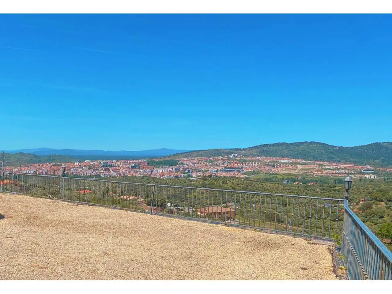 Exterior view of Houses for sale in Plasencia  with Air Conditioner, Private garden and Swimming Pool