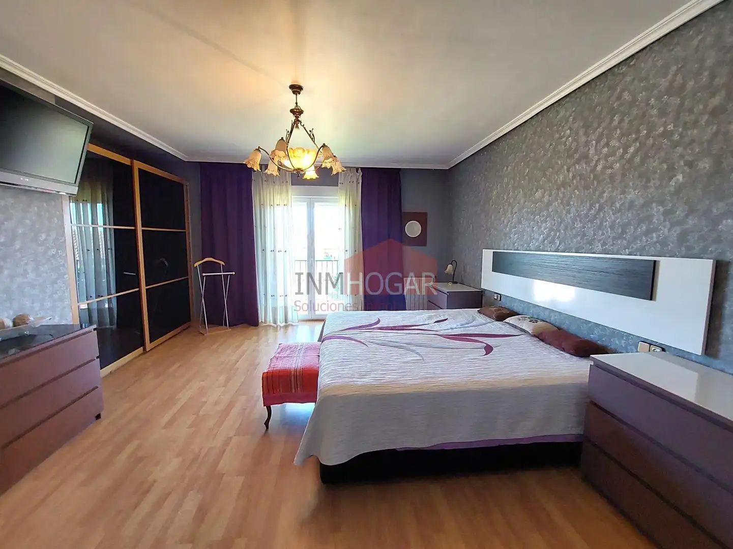 Bedroom of Houses for sale in Sanchidrián  with Private garden, Parquet flooring and Terrace