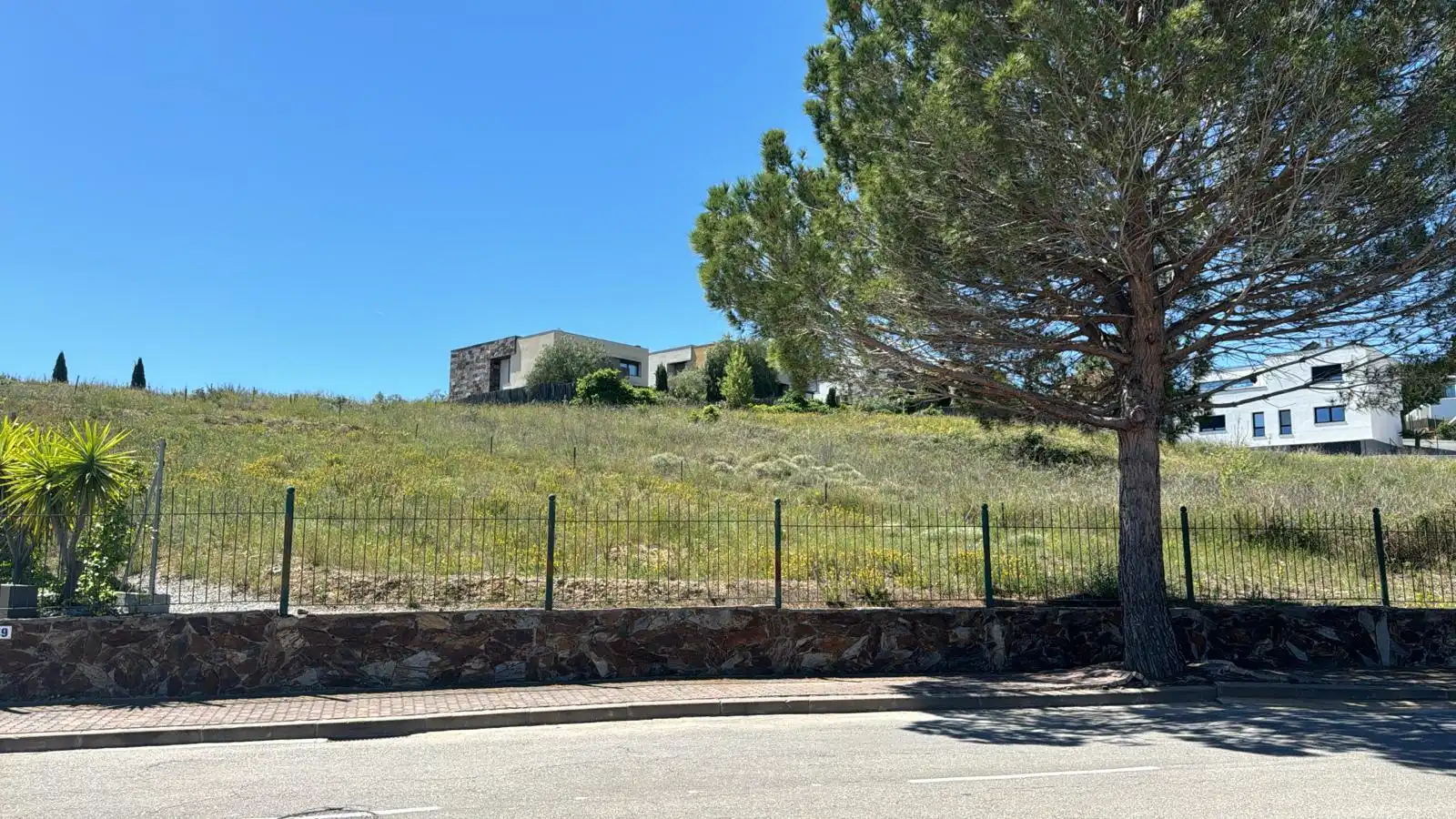Terreno residencial en venta en Sant Esteve Sesrovires, imagen 3
