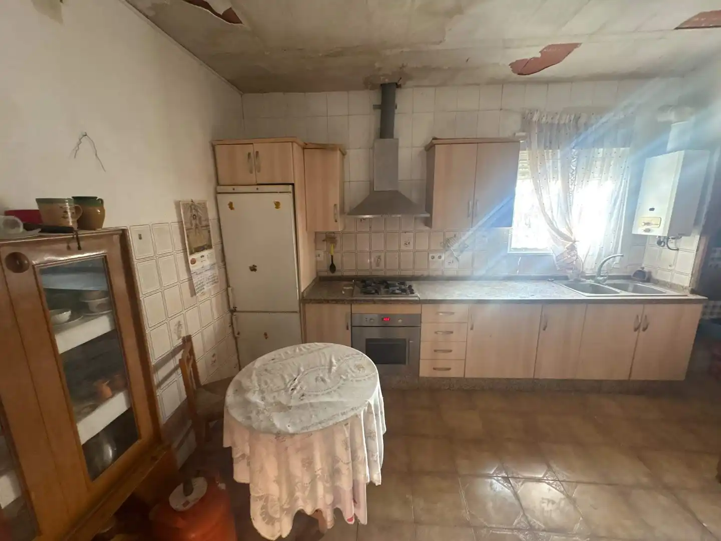 Cuina de Casa o xalet en venda en Aspe amb Terrassa