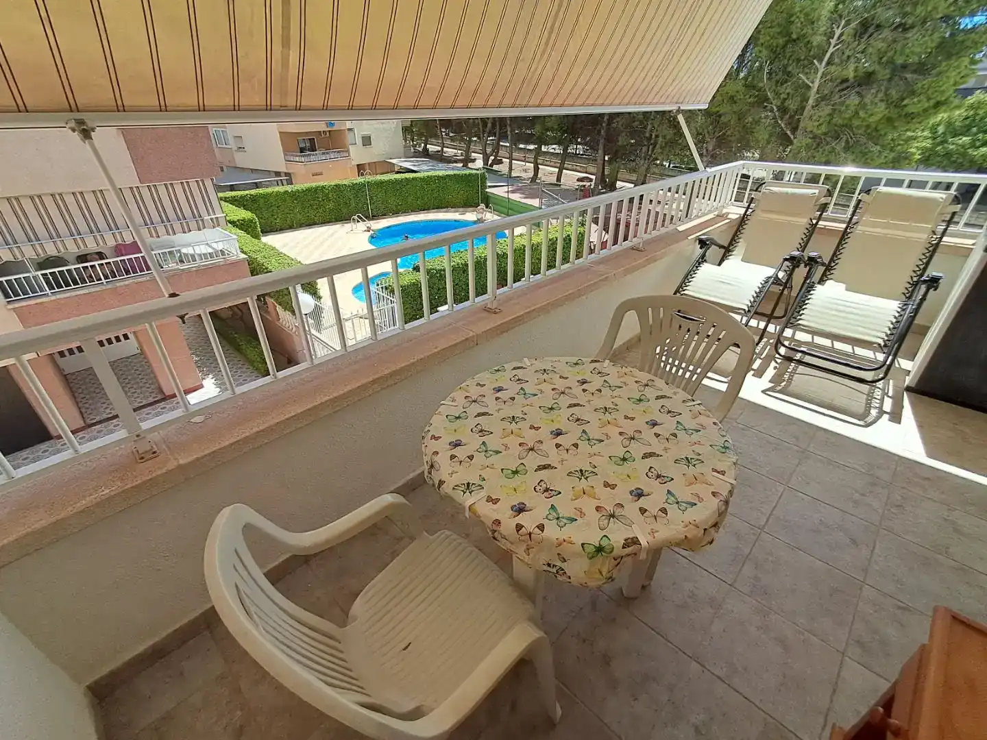 Terrasse von Wohnung zur Miete in Miramar, Valencia