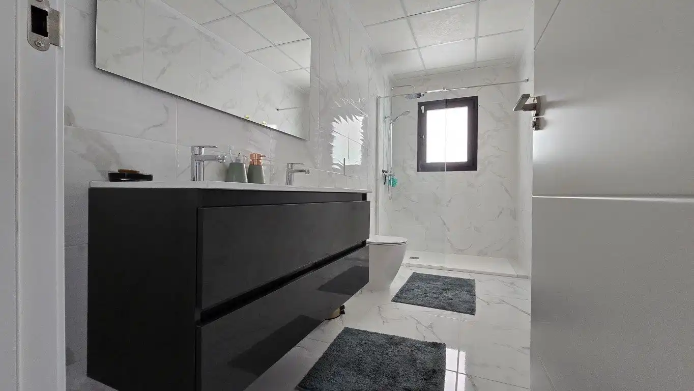 Casa con piscina en venta en Los Montesinos, imagen 8