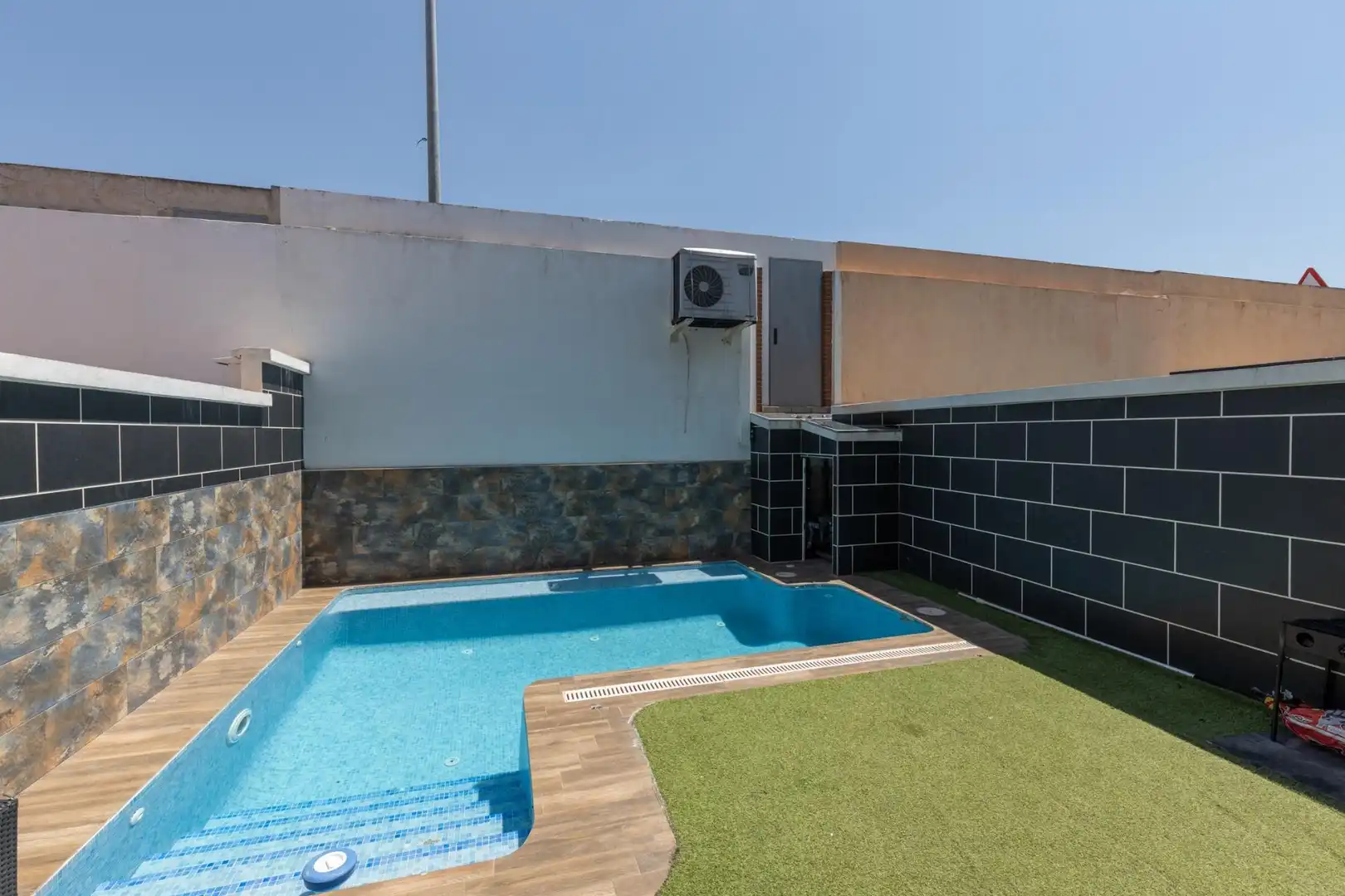 Piscina de Casa adosada en venda en Pulianas amb Aire condicionat, Calefacció i Terrassa