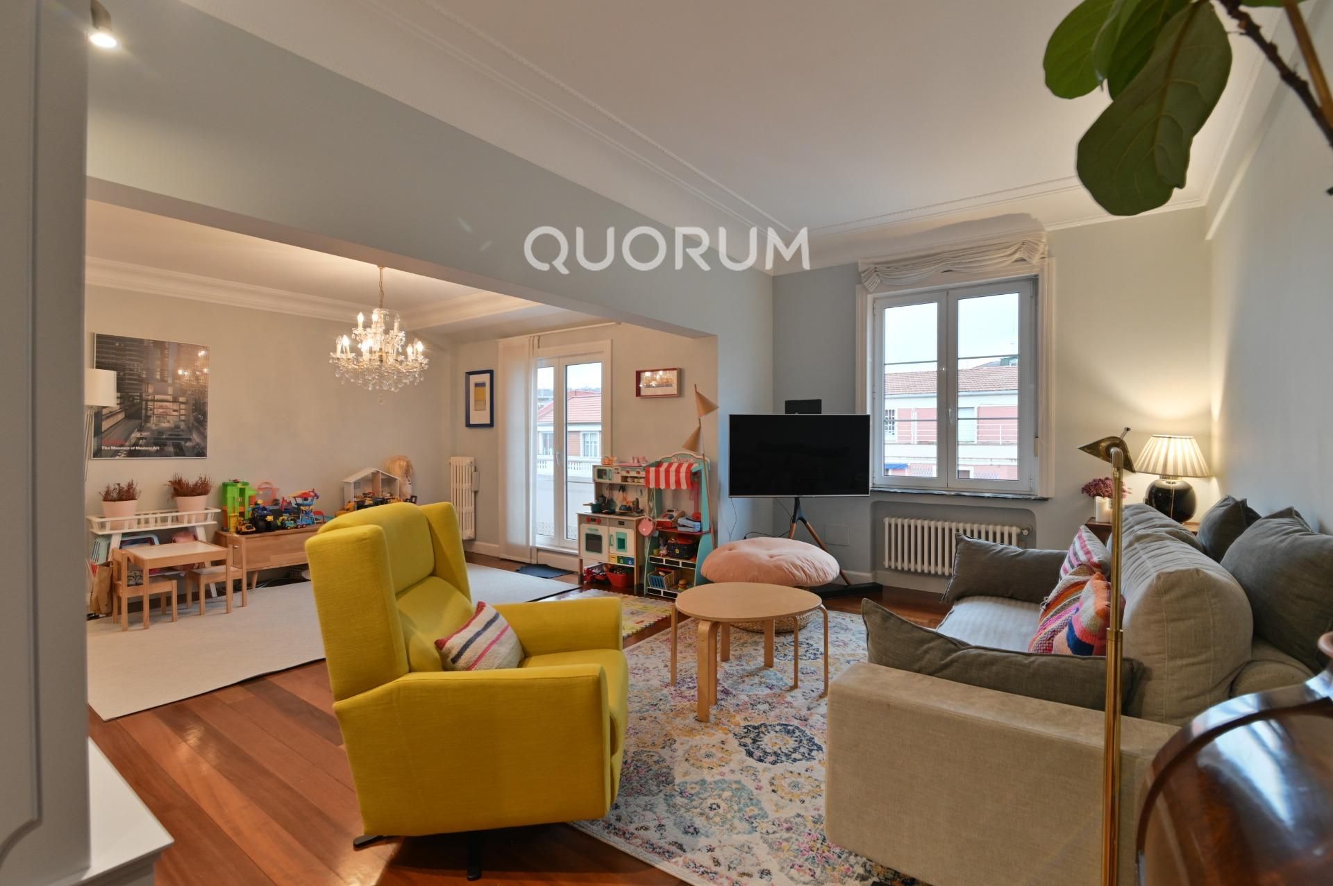 Sala de estar de Piso en venta en Bilbao  con Terraza