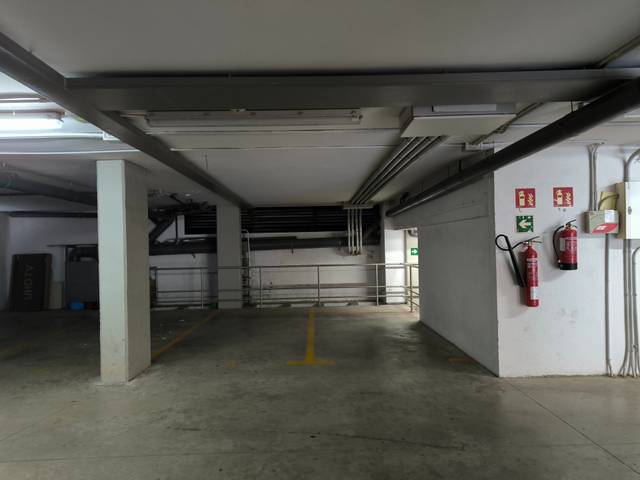 Garaje en Venta en Centre