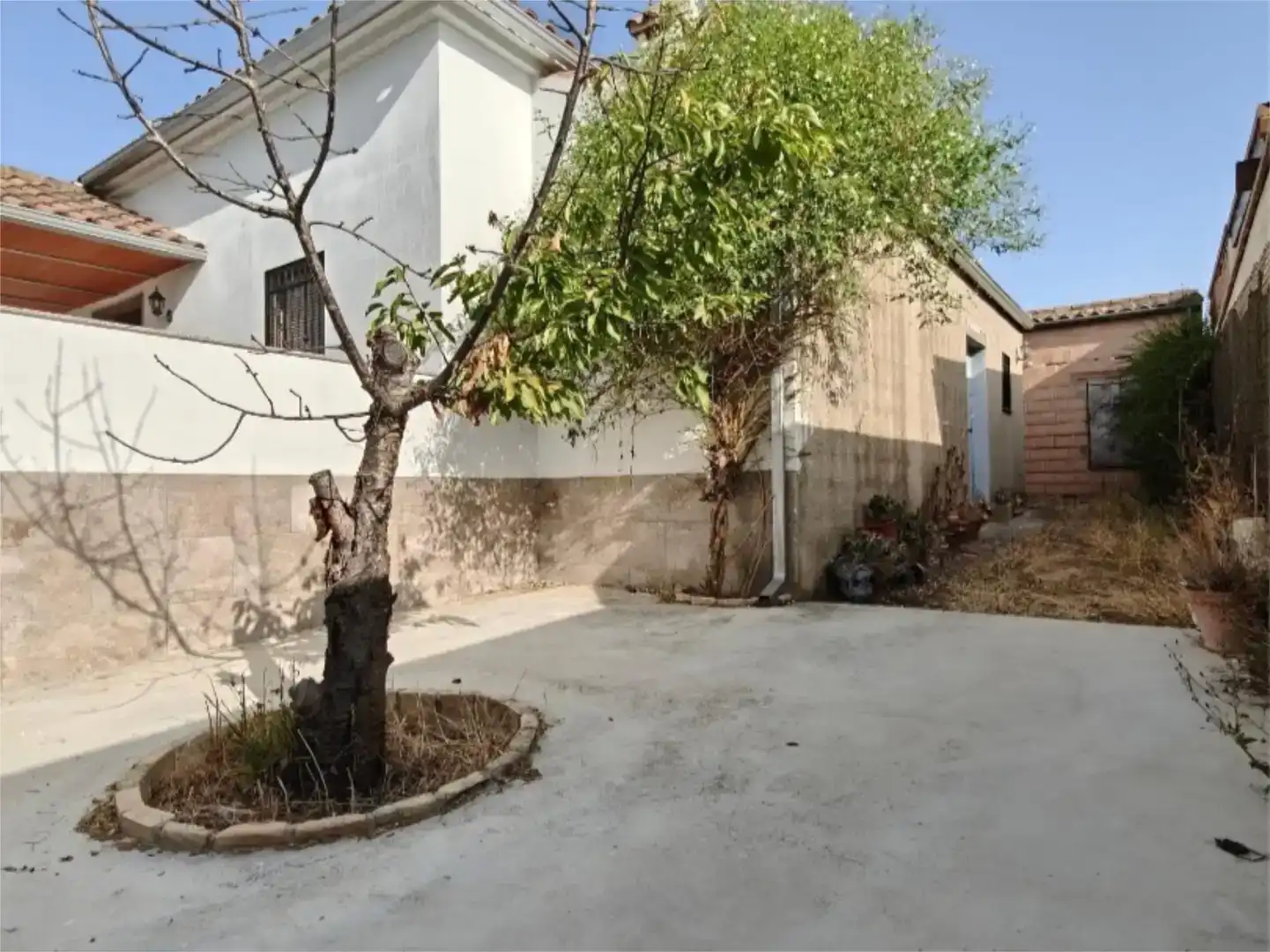 Vista exterior de Piso en venta en Fernán-Núñez