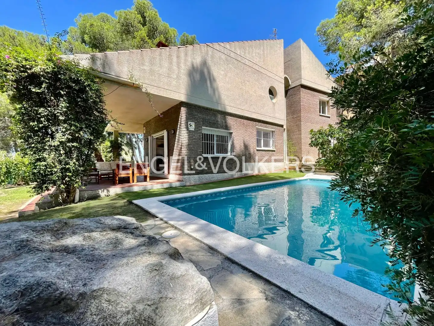 Vista exterior de Casa o xalet en venda en Salou amb Aire condicionat, Calefacció i Jardí privat