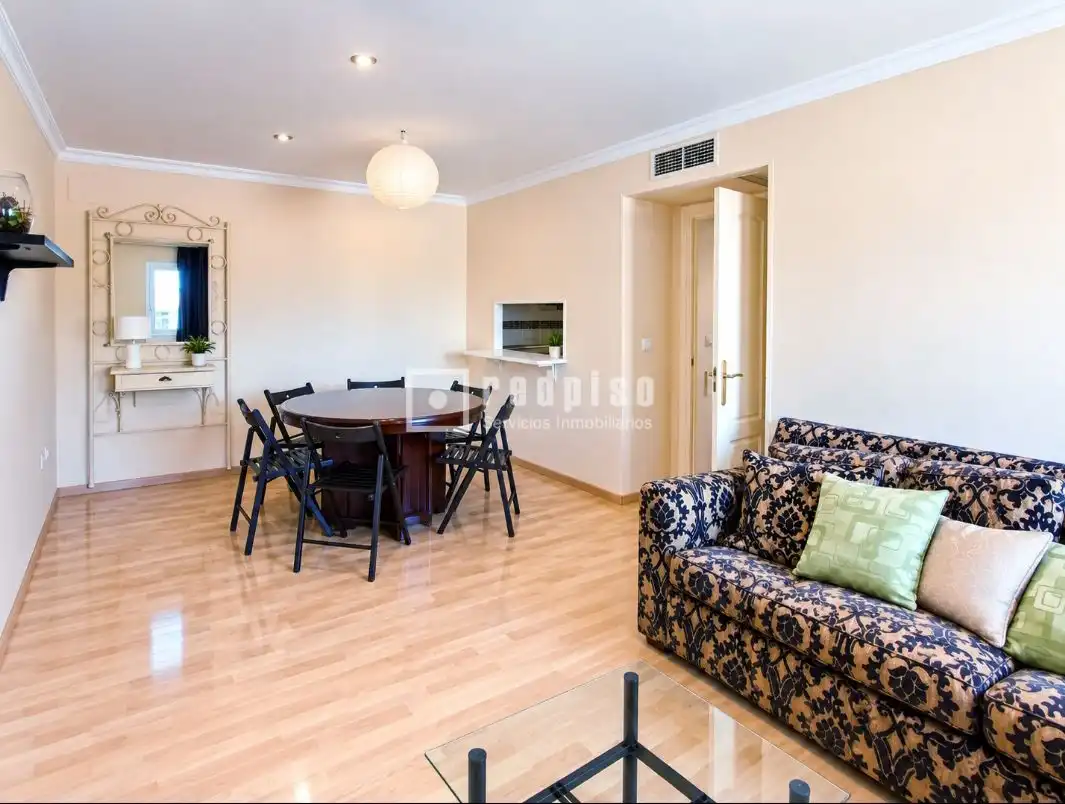 Living room of Flat for rent in Benalmádena  with Air Conditioner and Furnished
