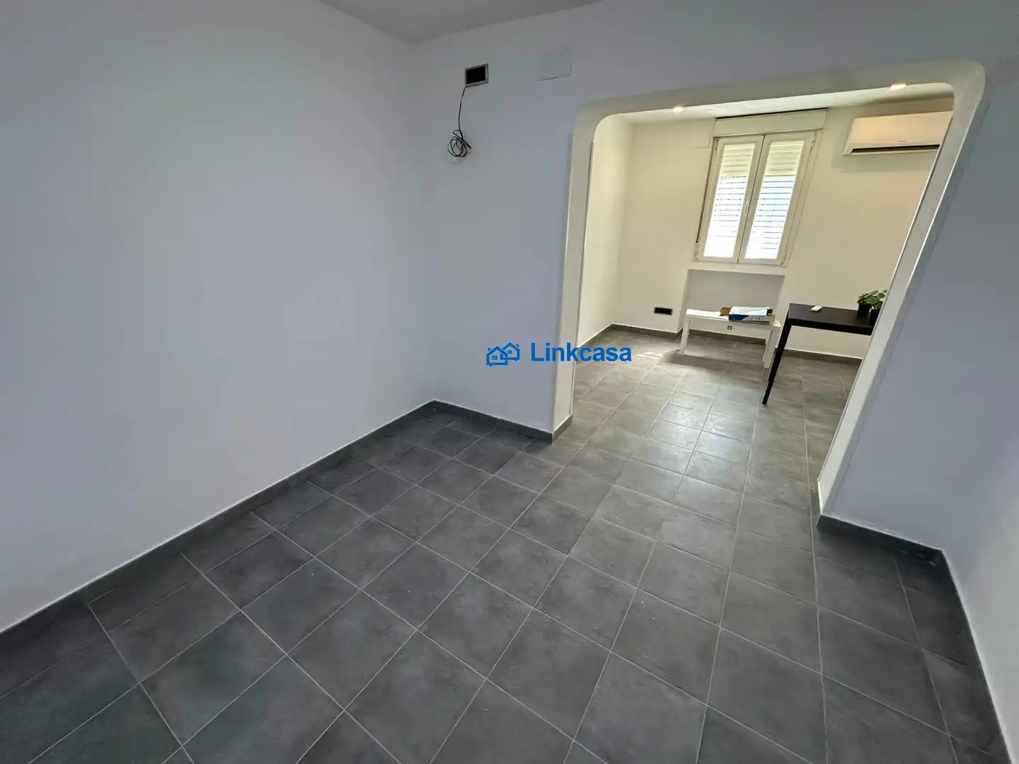 Flat for sale in Madrid  with Air Conditioner, Heating and Furnished
