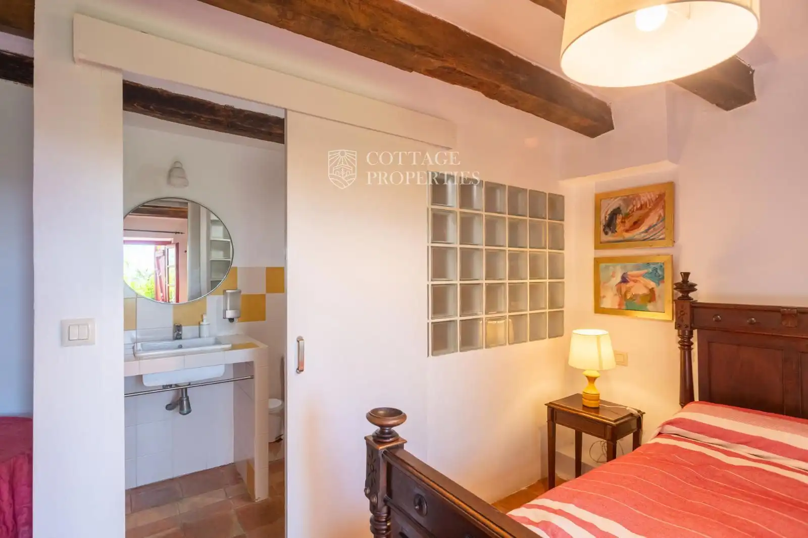 Habitación de Finca rústica en venta en Maià de Montcal con Calefacción y Piscina