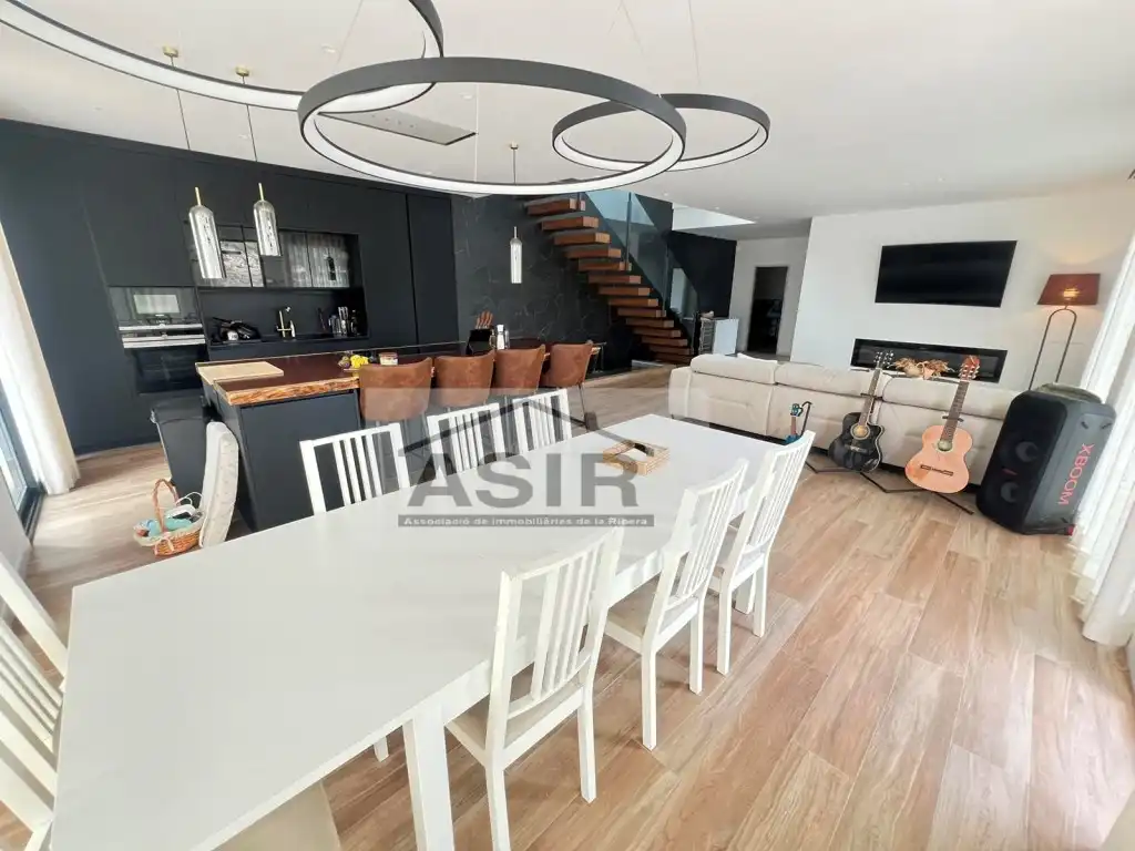 Comedor de Casa o chalet en venta en Alzira con Aire acondicionado, Terraza y Piscina