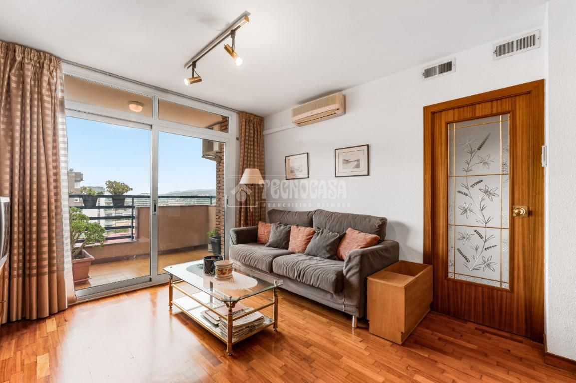 Flat for sale in La Gavarra