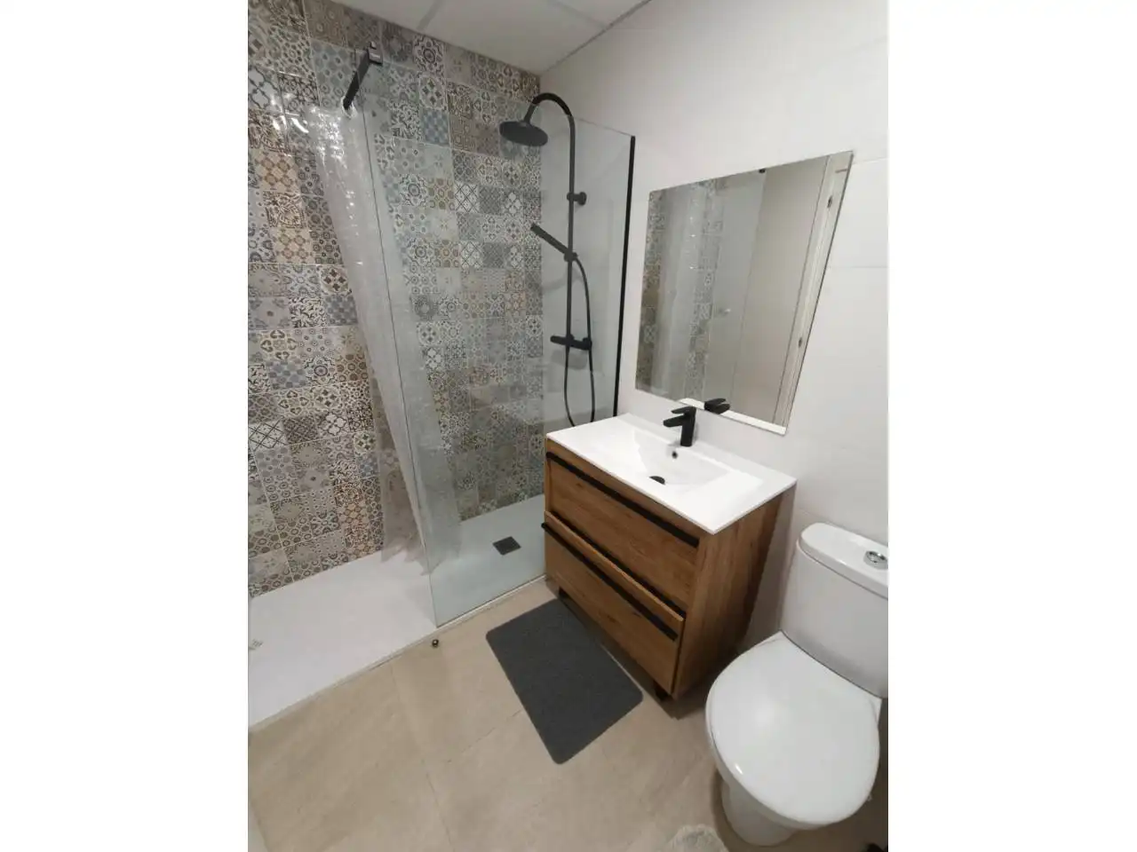 Apartments for rent in Calle Manantial, Fuenlabrada II - El Molino