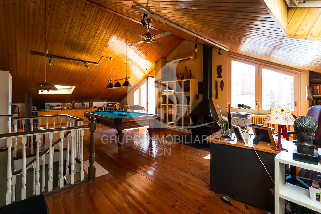 Living room of Houses for sale in Montcada i Reixac  with Air Conditioner, Heating and Terrace