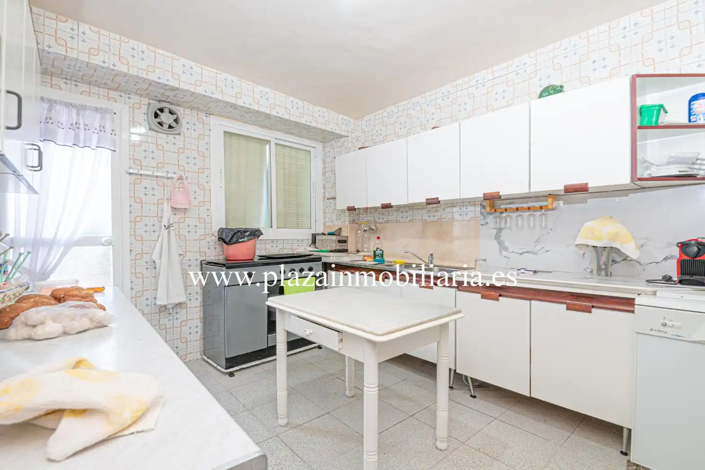 Kitchen of Houses for sale in Lucena  with Storage room