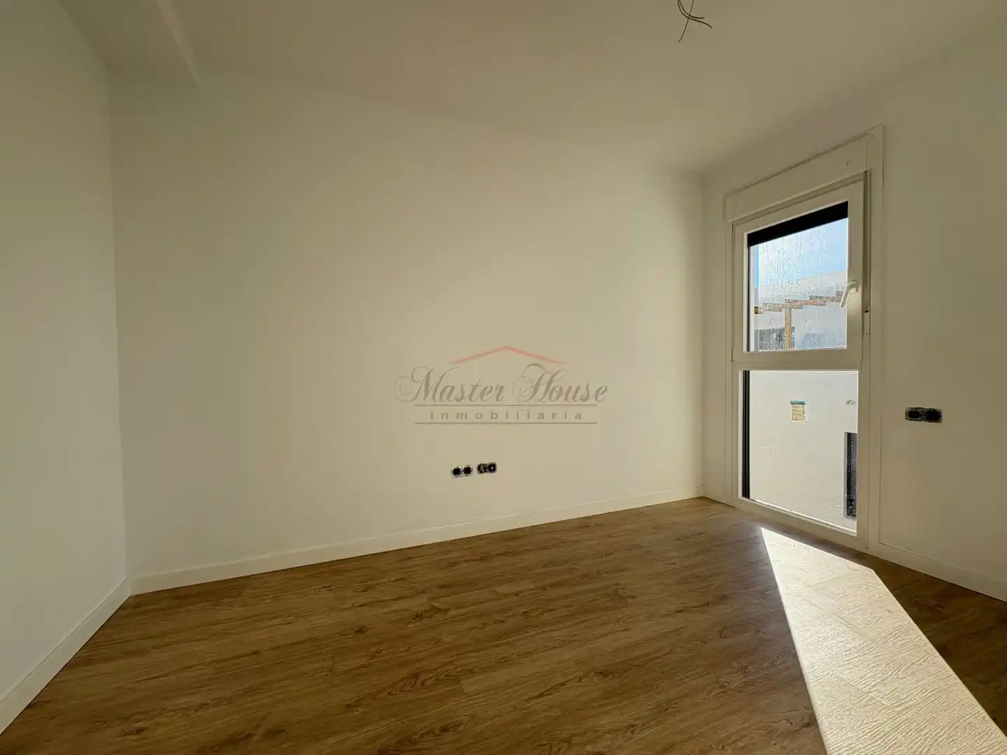 Habitación de Casa adosada en venta en Aljaraque con Calefacción, Jardín privado y Terraza