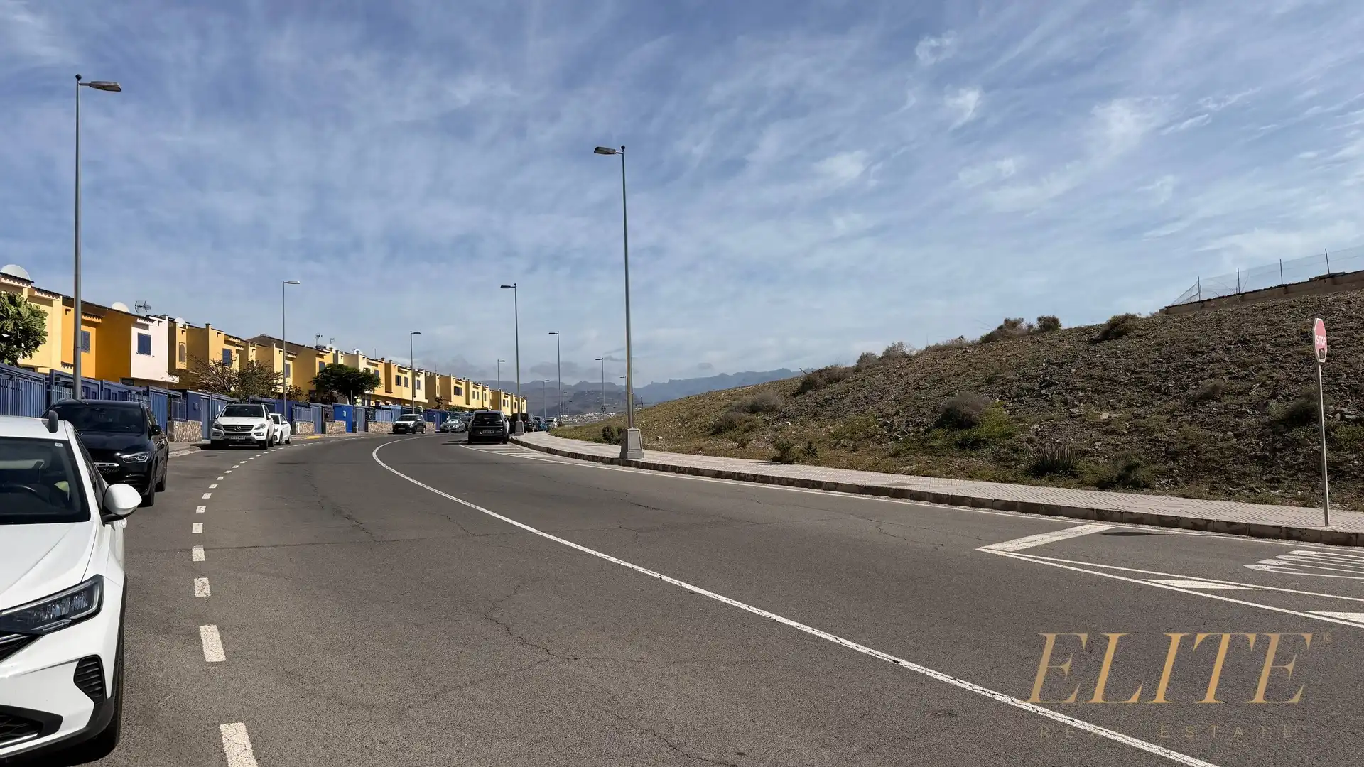 Exterior view of Detached homes for sale in San Bartolomé de Tirajana  with Air Conditioner, Heating and Private garden