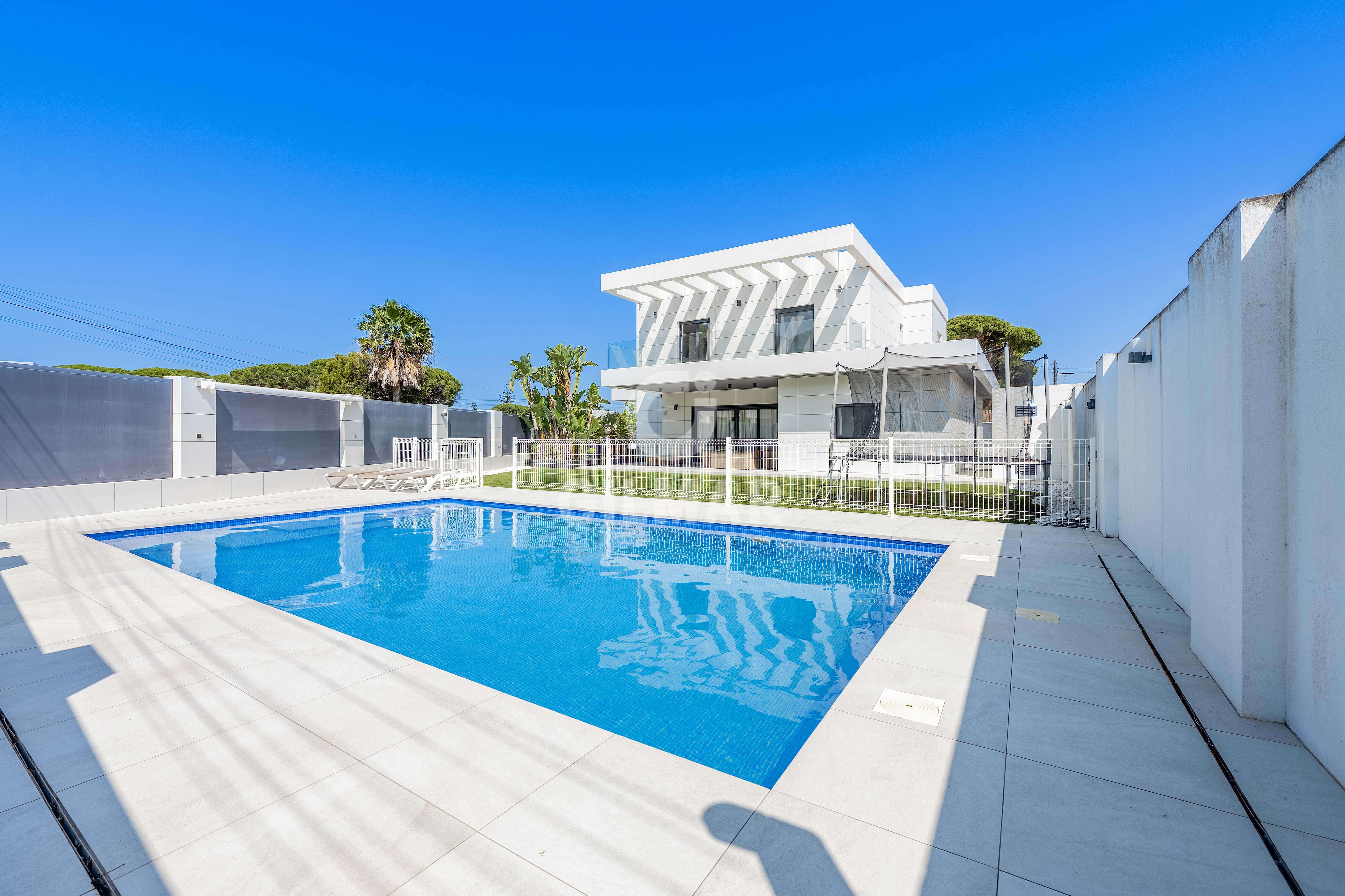 Piscina de Casa o chalet en venta en El Puerto de Santa María con Calefacción, Jardín privado y Piscina