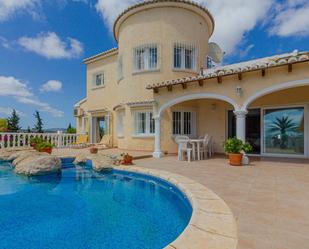 Vista exterior de Casa o xalet en venda en Moraira amb Aire condicionat, Terrassa i Piscina